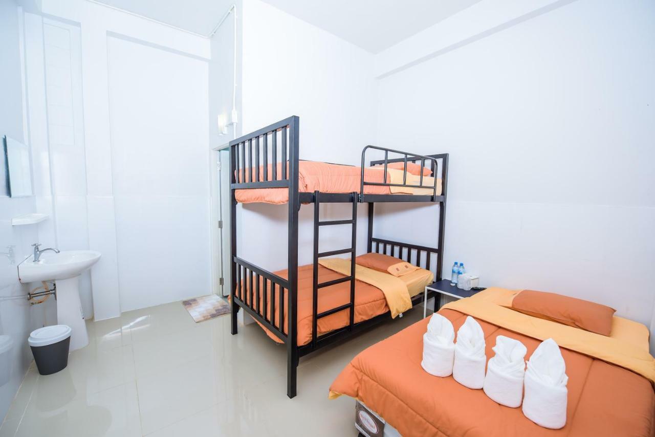 Nadpob Mansion Hotel Surat Thani Eksteriør billede